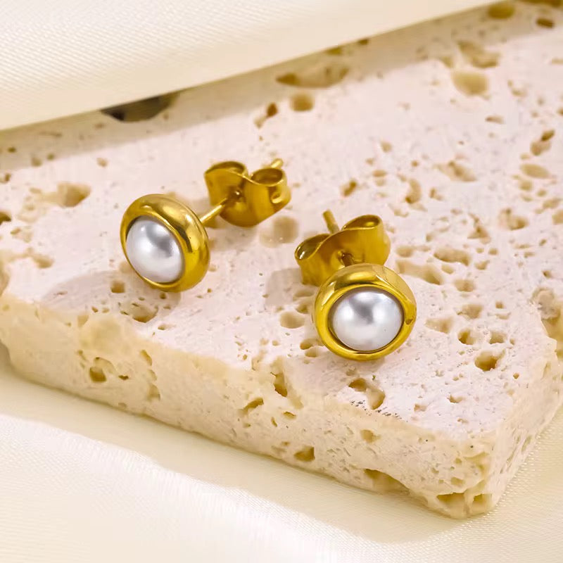 Auri Earrings