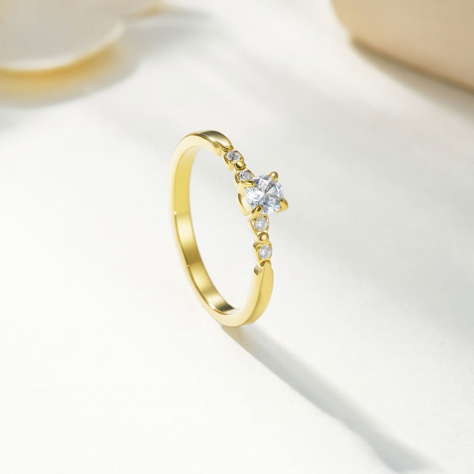 Luna Ring