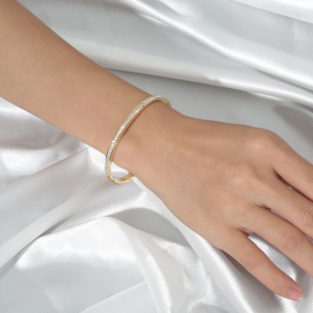 Halo Bangle