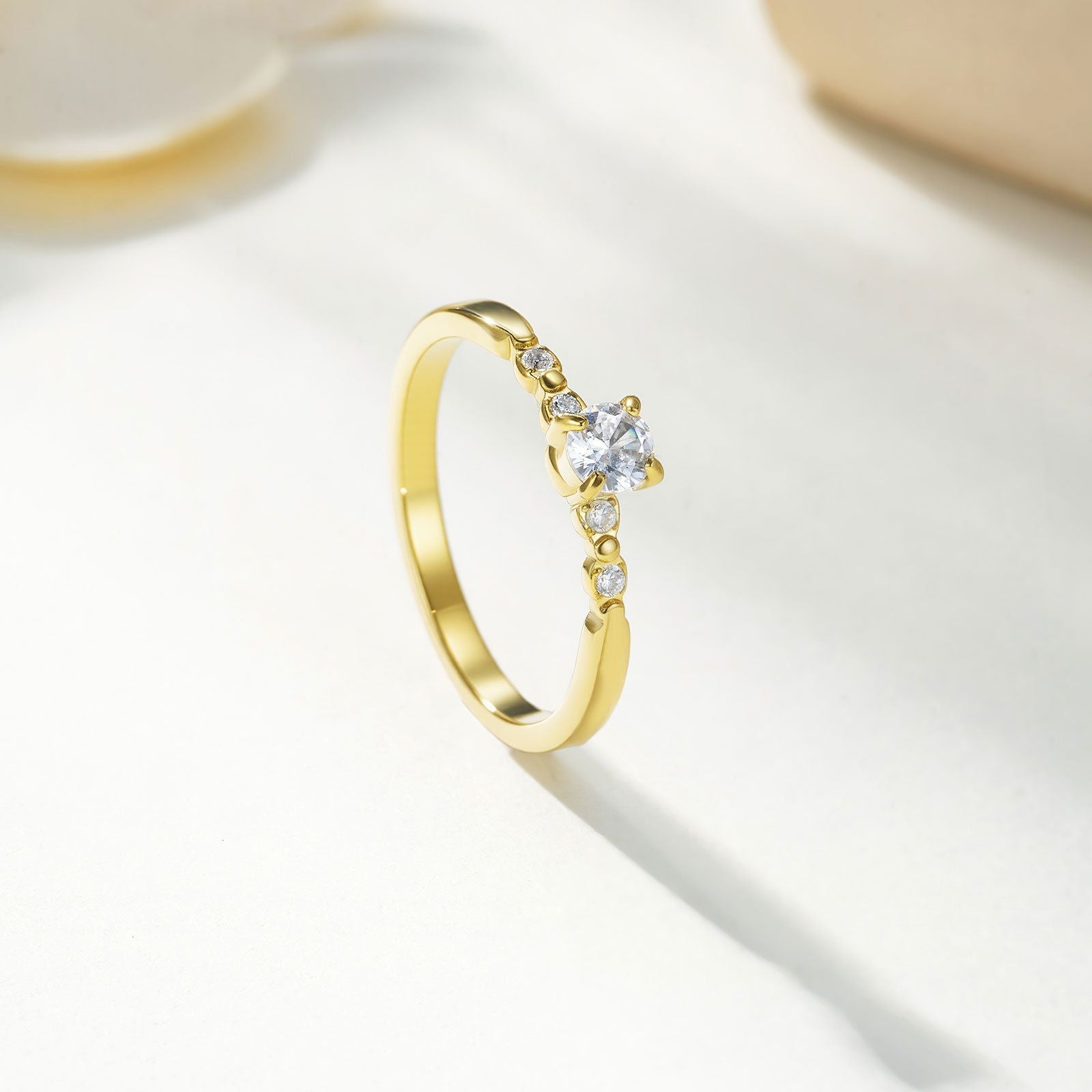 Éclet d’Amour Ring