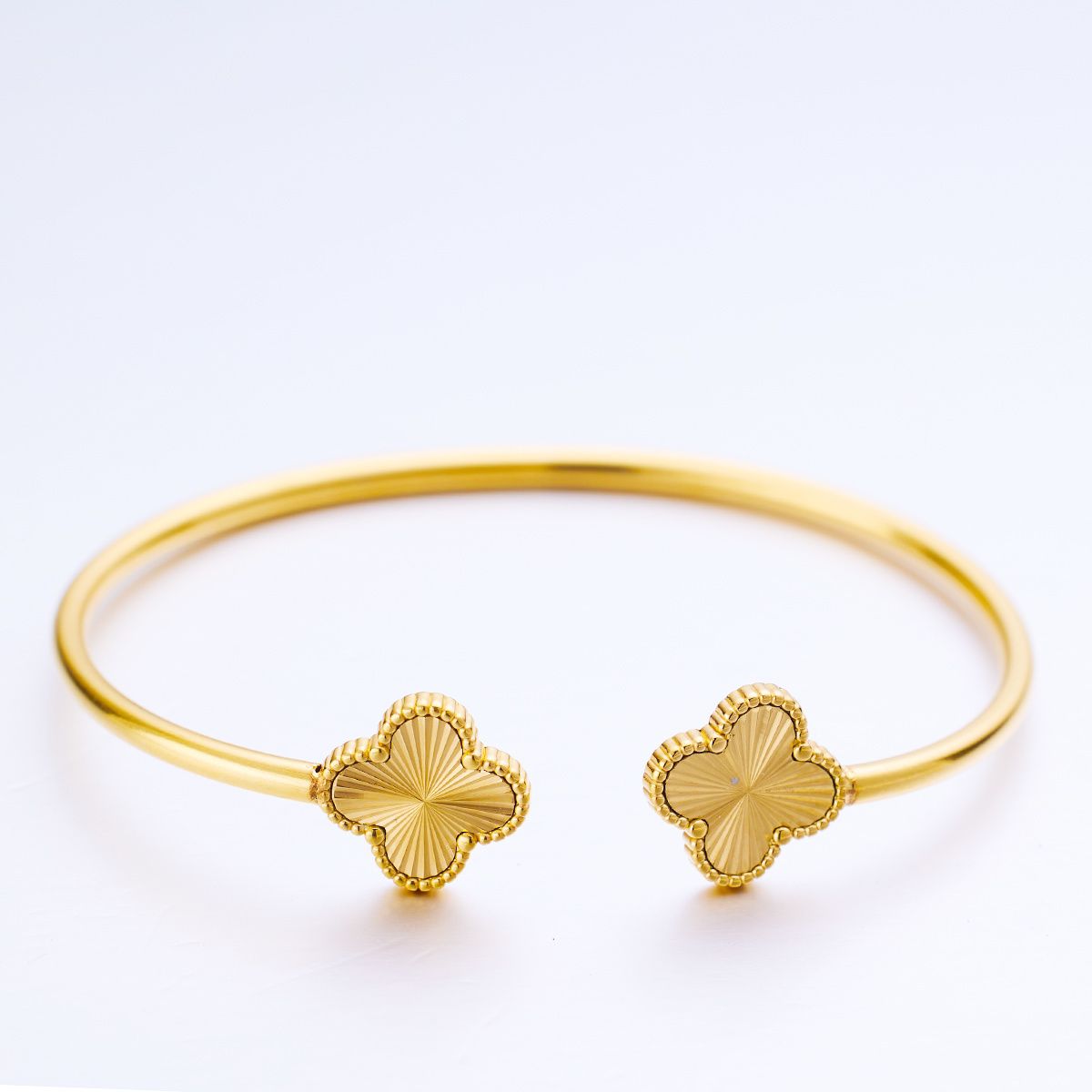 Cameleur Clover Bangle