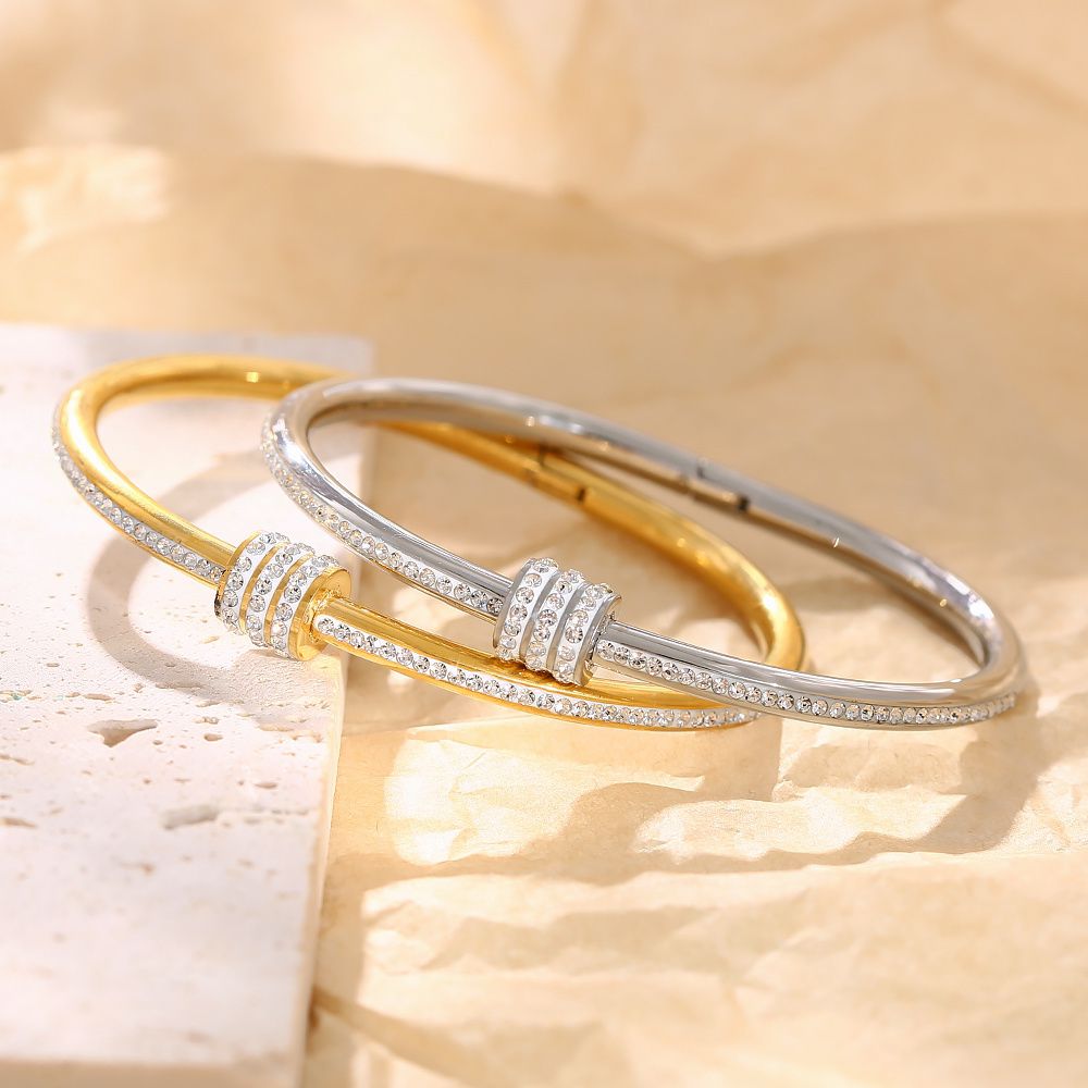 Aurora Bangle